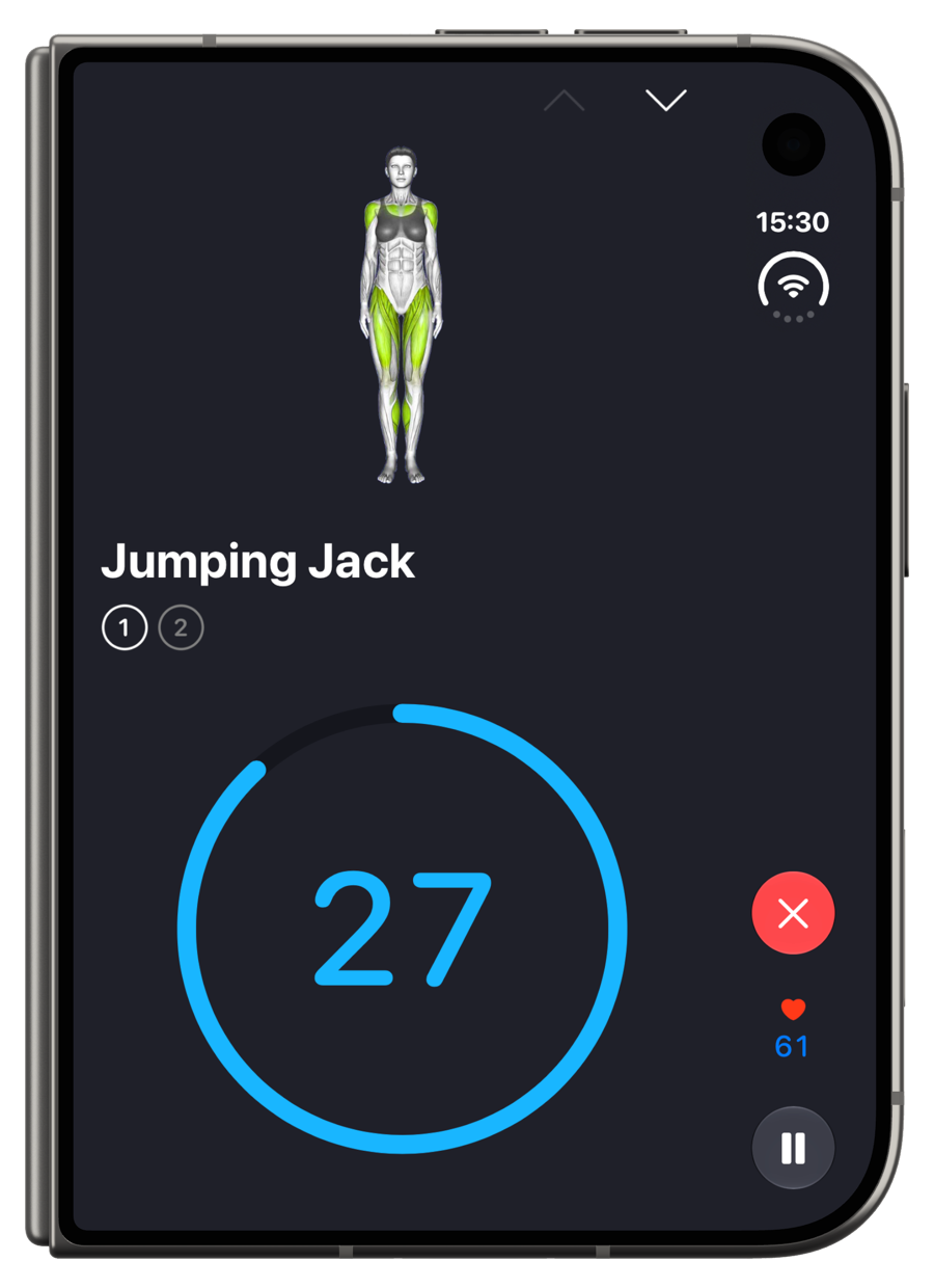 A SmartGym HIIT workout on the iPhone Duo cover display